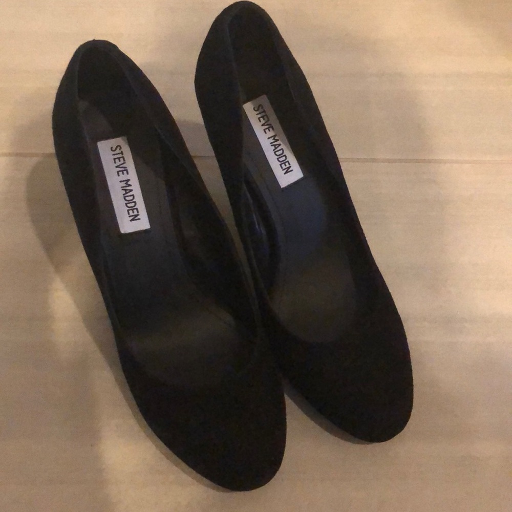 Steve Madden Contrvsy Black Suede - Picture 5 of 8